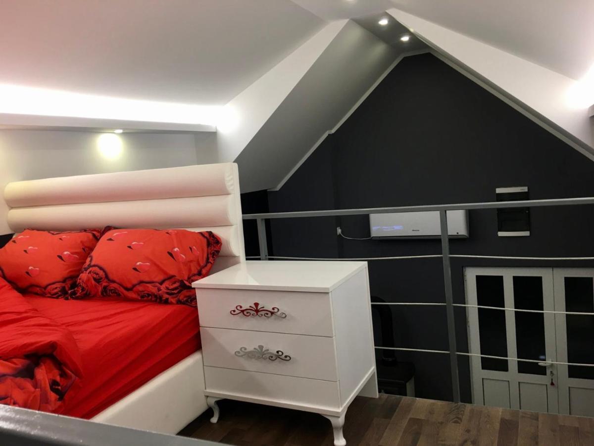Banicevic Apartmani Ðenovići Bagian luar foto