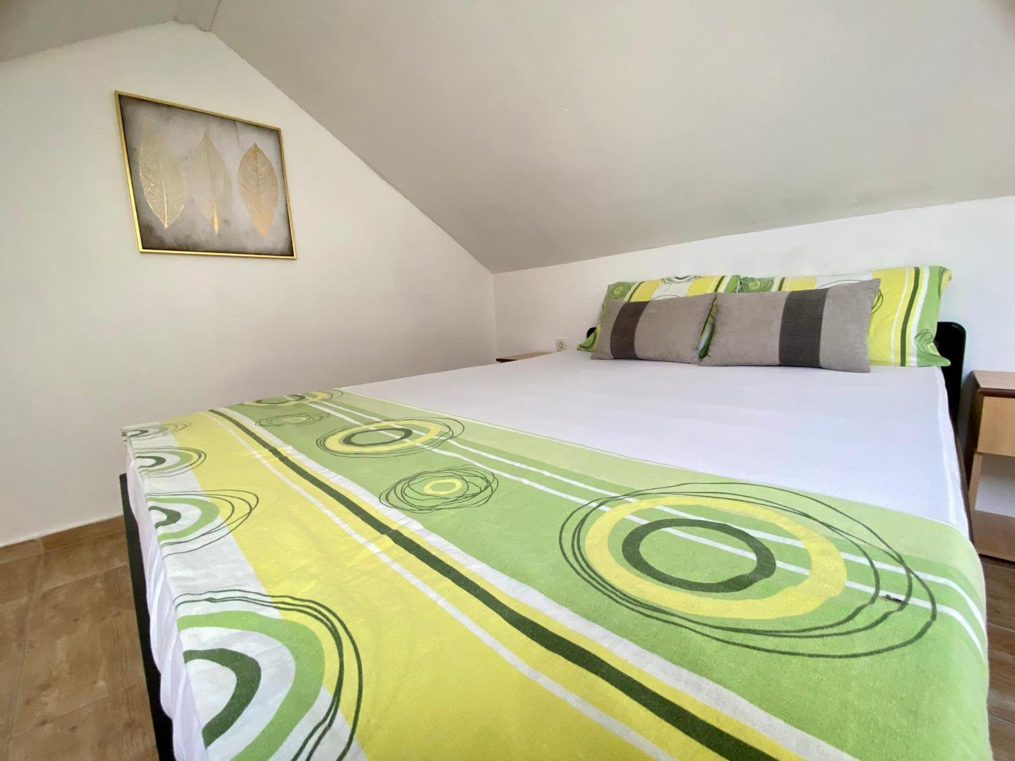 Banicevic Apartmani Ðenovići Ruang foto
